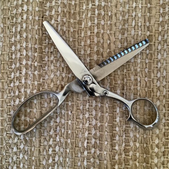 Pinking Shears - Picture 4 of 4
